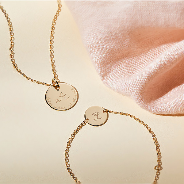 https://www.mercimamanboutique.com/en/personalised-heart-alphabet-necklace