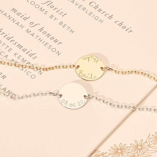 Hochzeitsschmuck: 5 Geschenkideen für Brautjungfern