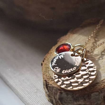 influencer-birthstone-necklace