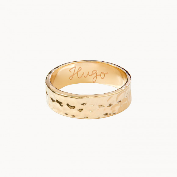 Personalisierter gehämmerter Ring