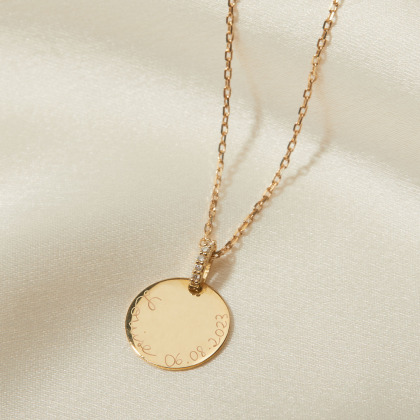 Collier personnalisé Disque Diamant en or 9 carats merci maman