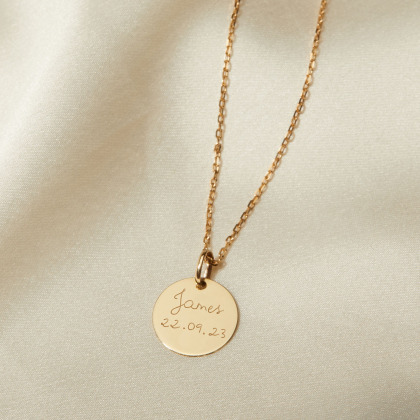 collana personalizzata con disco in oro 9 carati merci maman