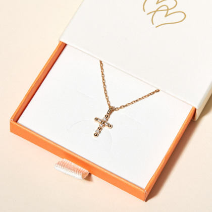 Collana con croce di perline placcato in oro merci maman