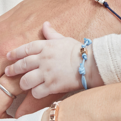 Bracciale personalizzato Cubo per Bambini placcato in oro merci maman