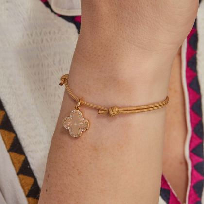Bracciale personalizzato con croce di cristallo placcato in oro merci maman