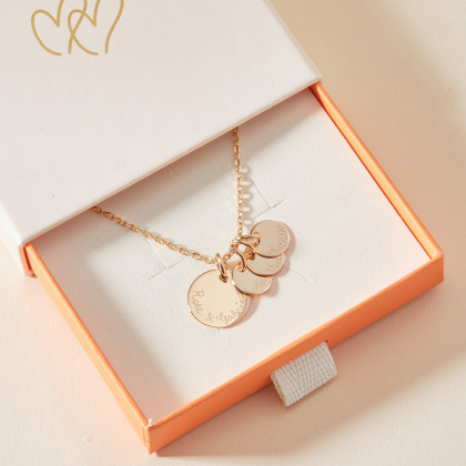 Collar personalizado con nombre Familia baño de oro merci maman