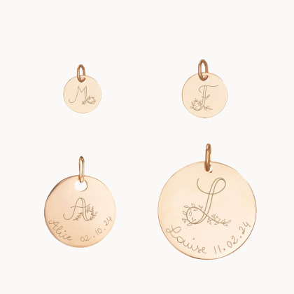 Charms Alphabet Floral personnalisés plaqué or merci maman