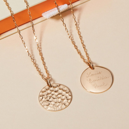 Collana Personalizzata Disco Martellato Largo placcato in oro merci maman