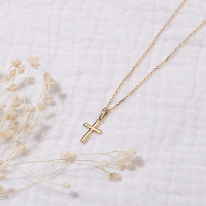 Collier Mini Croix 9 carats merci maman