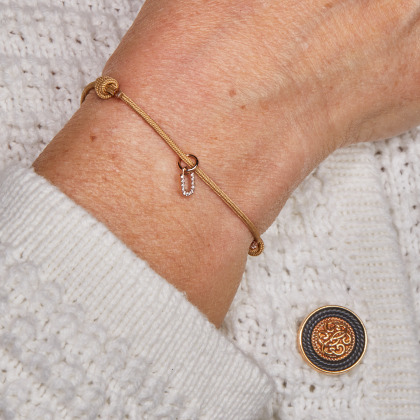 Bracciale con Mini Charm Alfabeto Cristallo placcato in oro merci maman