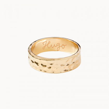 Anillo personalizado con martelé