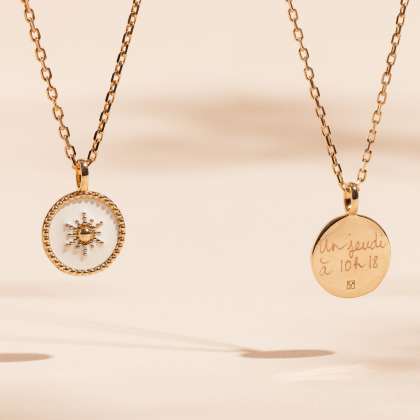 Collier personnalisé Etoile du Nord plaqué or merci maman