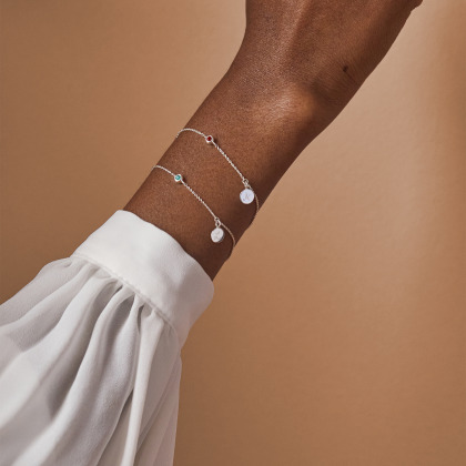 Personalisiertes Geburtsstein Armkettchen sterlingsilber Roter Granat merci maman