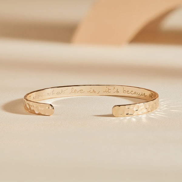 Bracciale rigido martellato personalizzato: